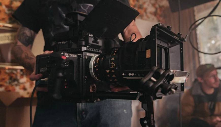 探秘陈巴尔虎旗产品视频拍摄：创新功能大揭秘，颠覆你的想象