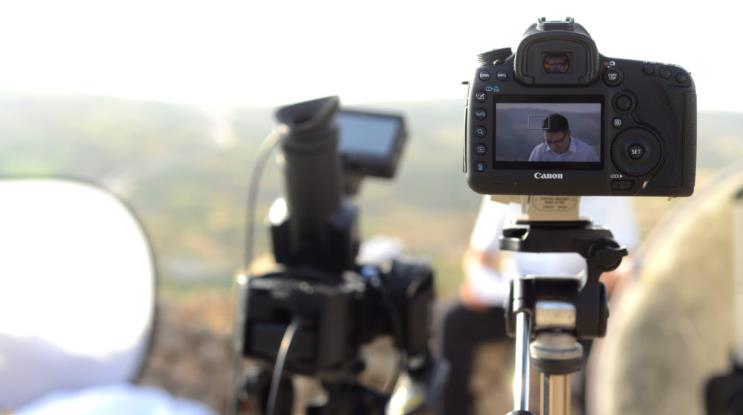 深耕陈巴尔虎旗电商产品视频拍摄制作，解锁产品电商突围的关键密钥